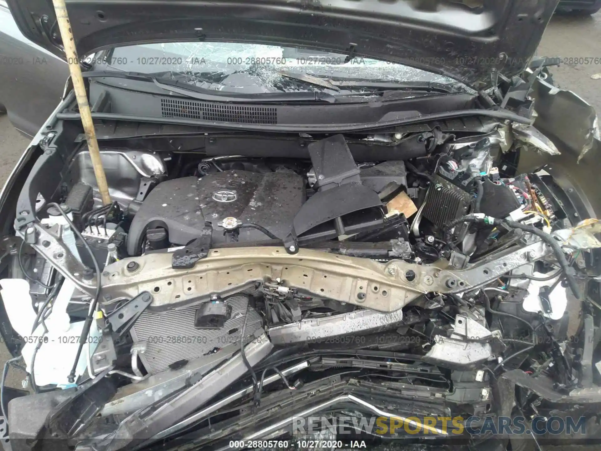 10 Photograph of a damaged car 5TDDZRFH2KS972529 TOYOTA HIGHLANDER 2019