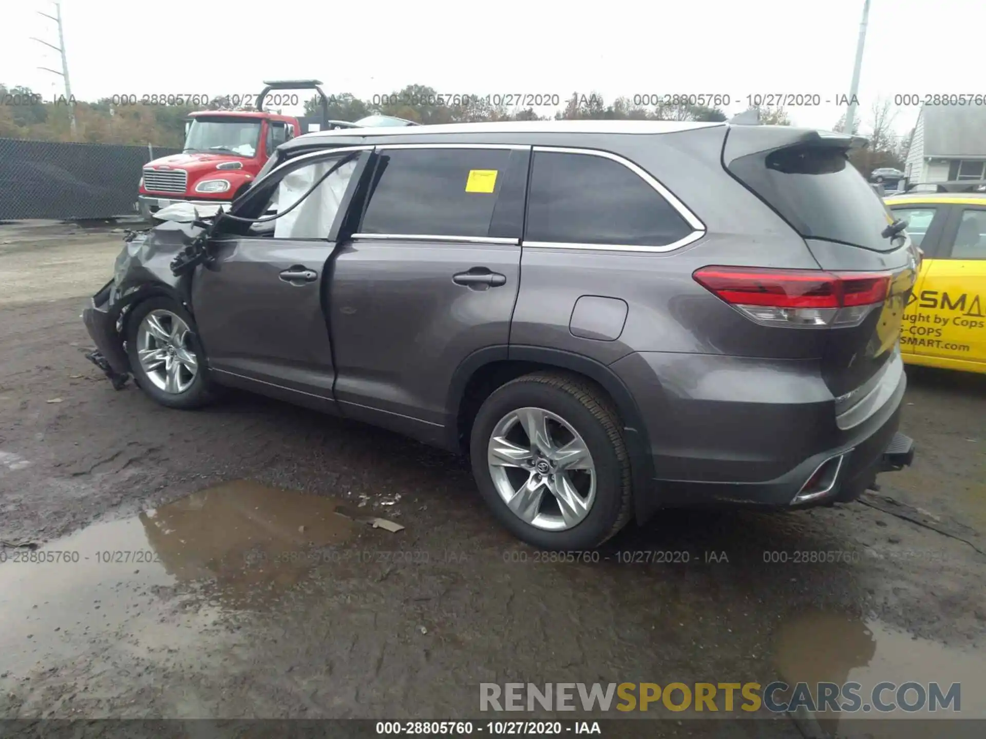 3 Photograph of a damaged car 5TDDZRFH2KS972529 TOYOTA HIGHLANDER 2019