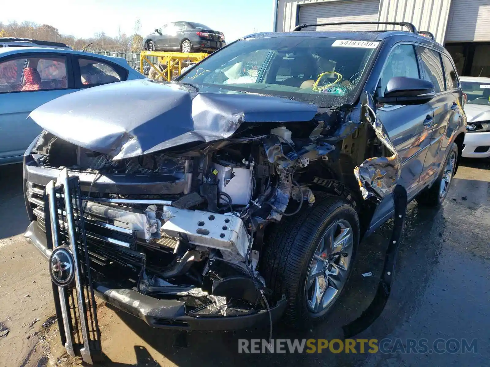 2 Photograph of a damaged car 5TDDZRFH2KS984342 TOYOTA HIGHLANDER 2019