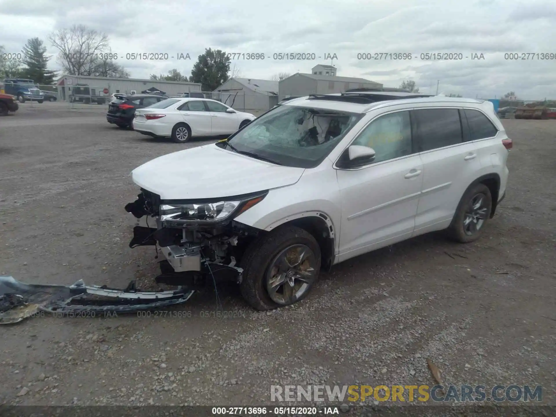 2 Photograph of a damaged car 5TDDZRFH3KS719767 TOYOTA HIGHLANDER 2019