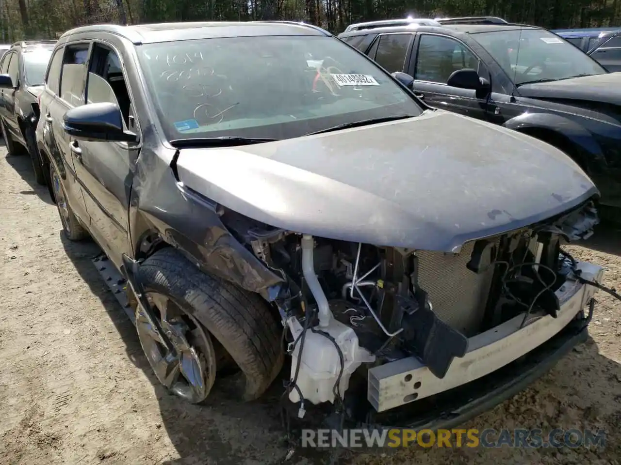 1 Photograph of a damaged car 5TDDZRFH3KS924246 TOYOTA HIGHLANDER 2019