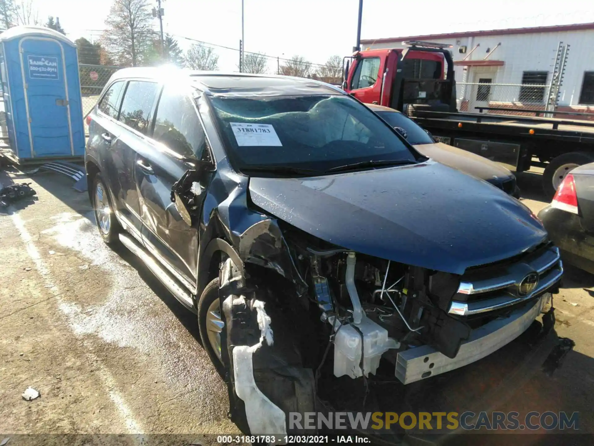 6 Photograph of a damaged car 5TDDZRFH3KS942133 TOYOTA HIGHLANDER 2019