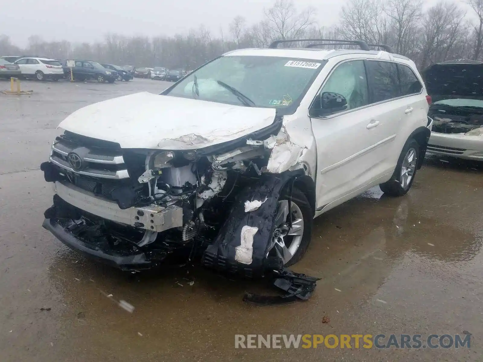 2 Photograph of a damaged car 5TDDZRFH3KS976332 TOYOTA HIGHLANDER 2019