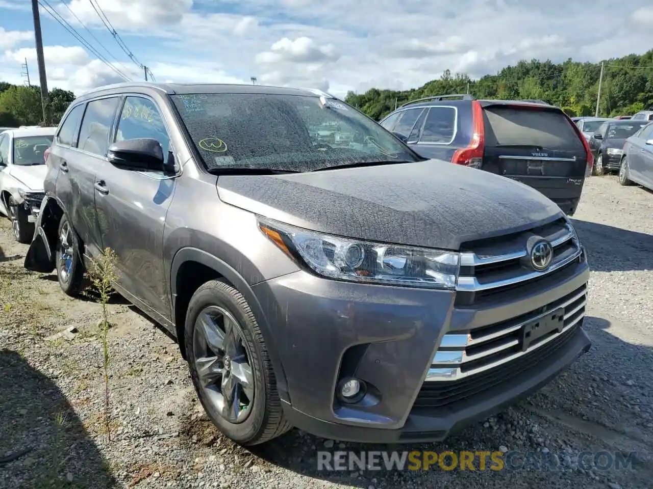 1 Photograph of a damaged car 5TDDZRFH3KS978291 TOYOTA HIGHLANDER 2019