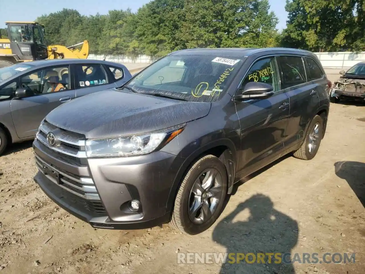 2 Photograph of a damaged car 5TDDZRFH3KS978291 TOYOTA HIGHLANDER 2019