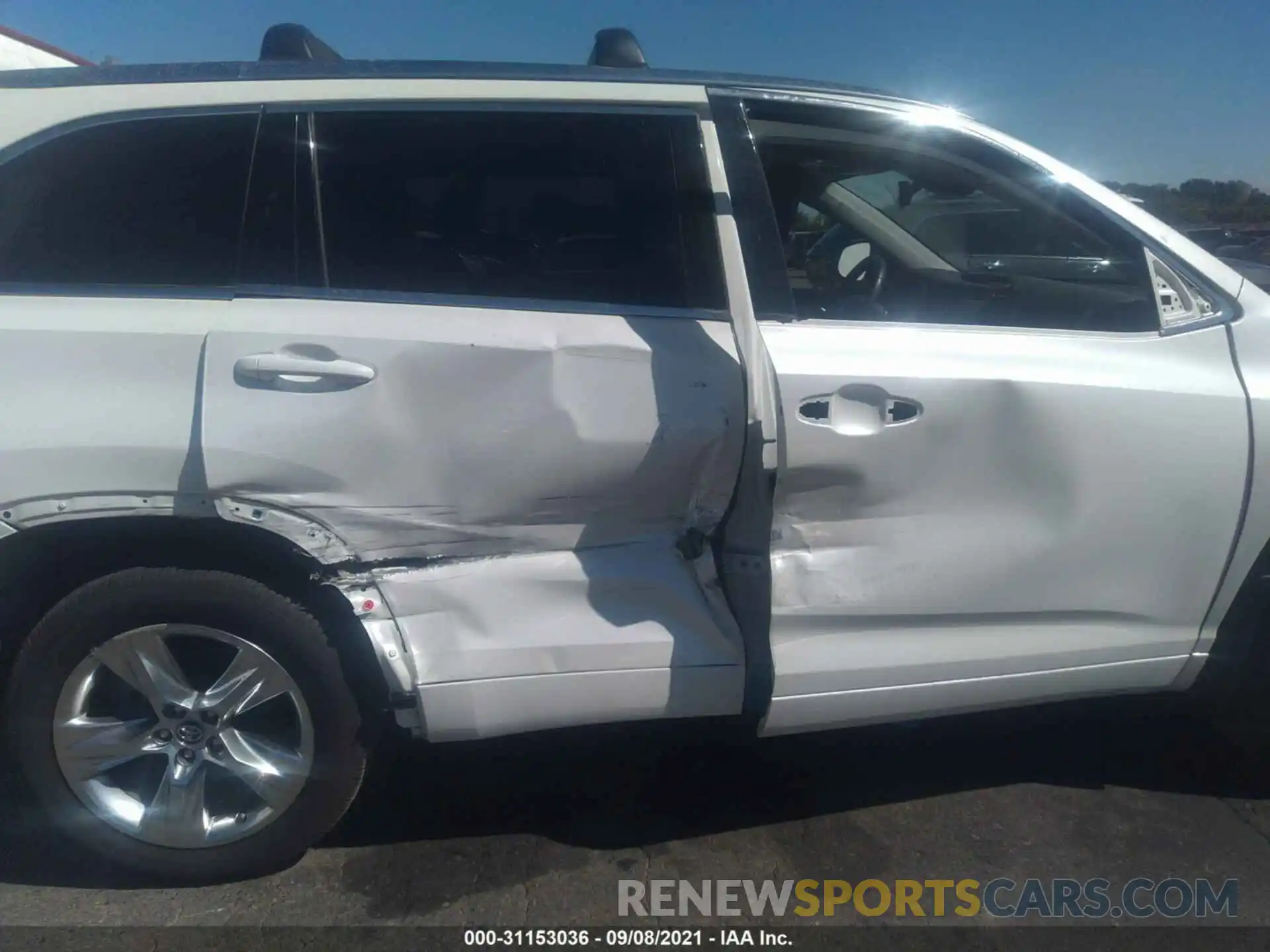 6 Photograph of a damaged car 5TDDZRFH3KS980865 TOYOTA HIGHLANDER 2019