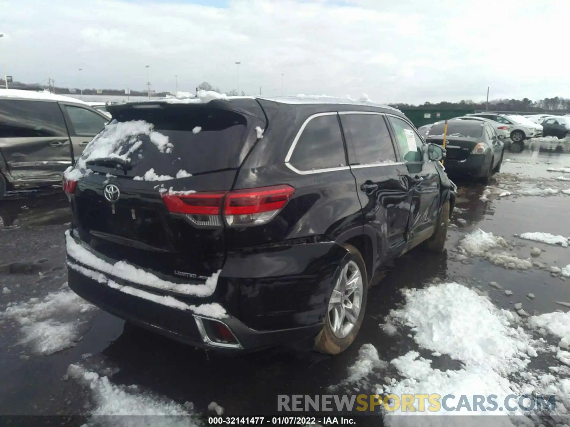 4 Фотография поврежденного автомобиля 5TDDZRFH4KS720961 TOYOTA HIGHLANDER 2019