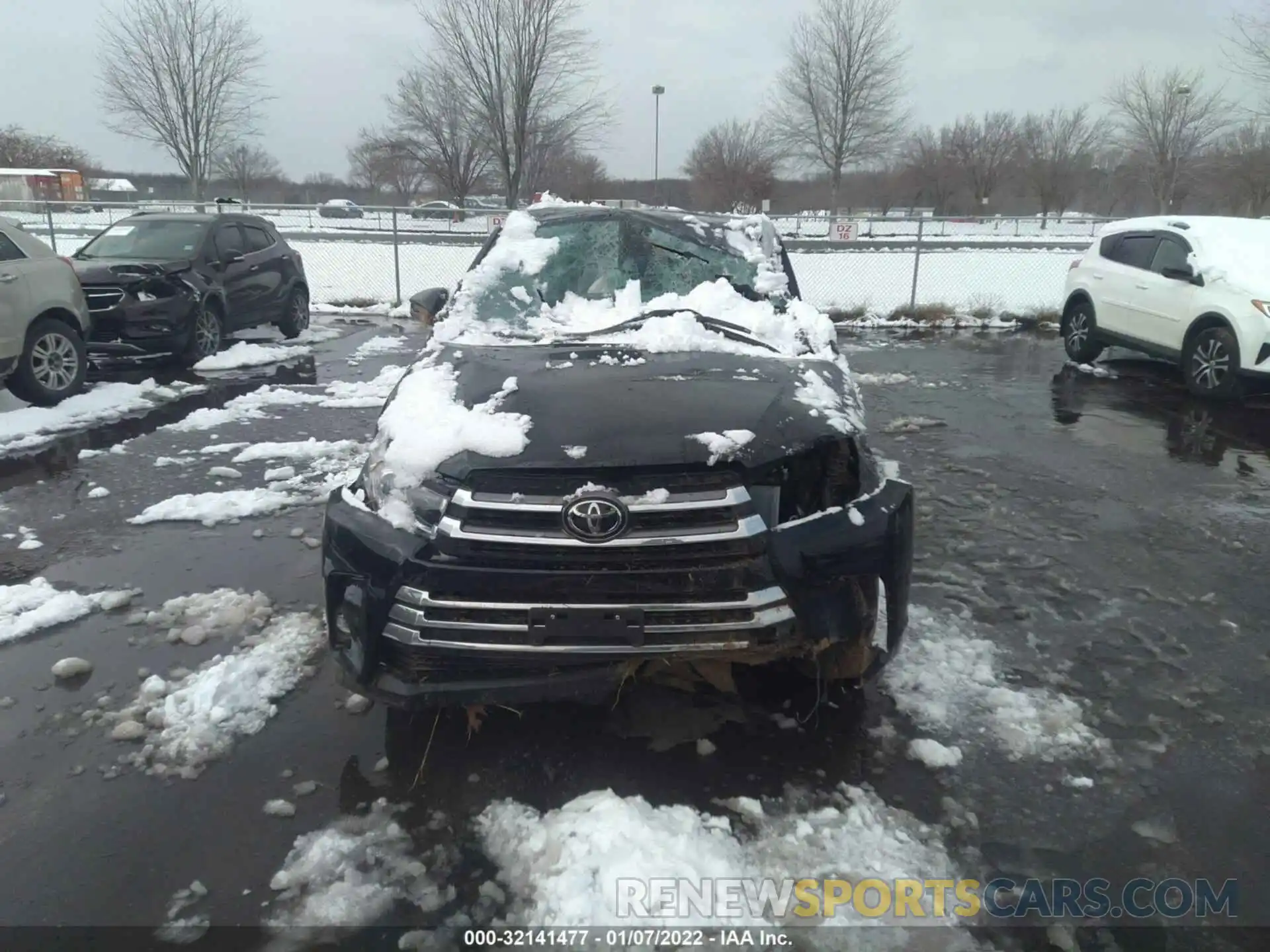 6 Photograph of a damaged car 5TDDZRFH4KS720961 TOYOTA HIGHLANDER 2019