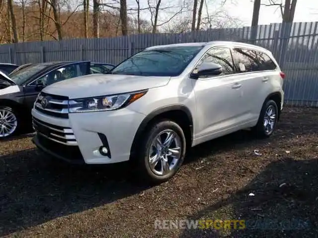 2 Photograph of a damaged car 5TDDZRFH4KS927589 TOYOTA HIGHLANDER 2019