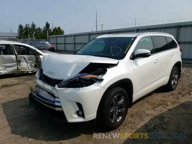 2 Photograph of a damaged car 5TDDZRFH4KS945090 TOYOTA HIGHLANDER 2019