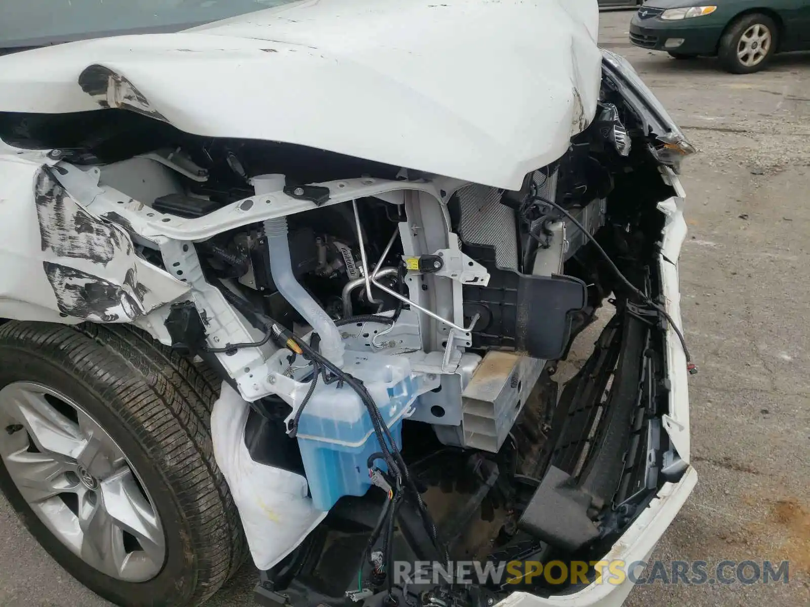 9 Photograph of a damaged car 5TDDZRFH4KS968580 TOYOTA HIGHLANDER 2019