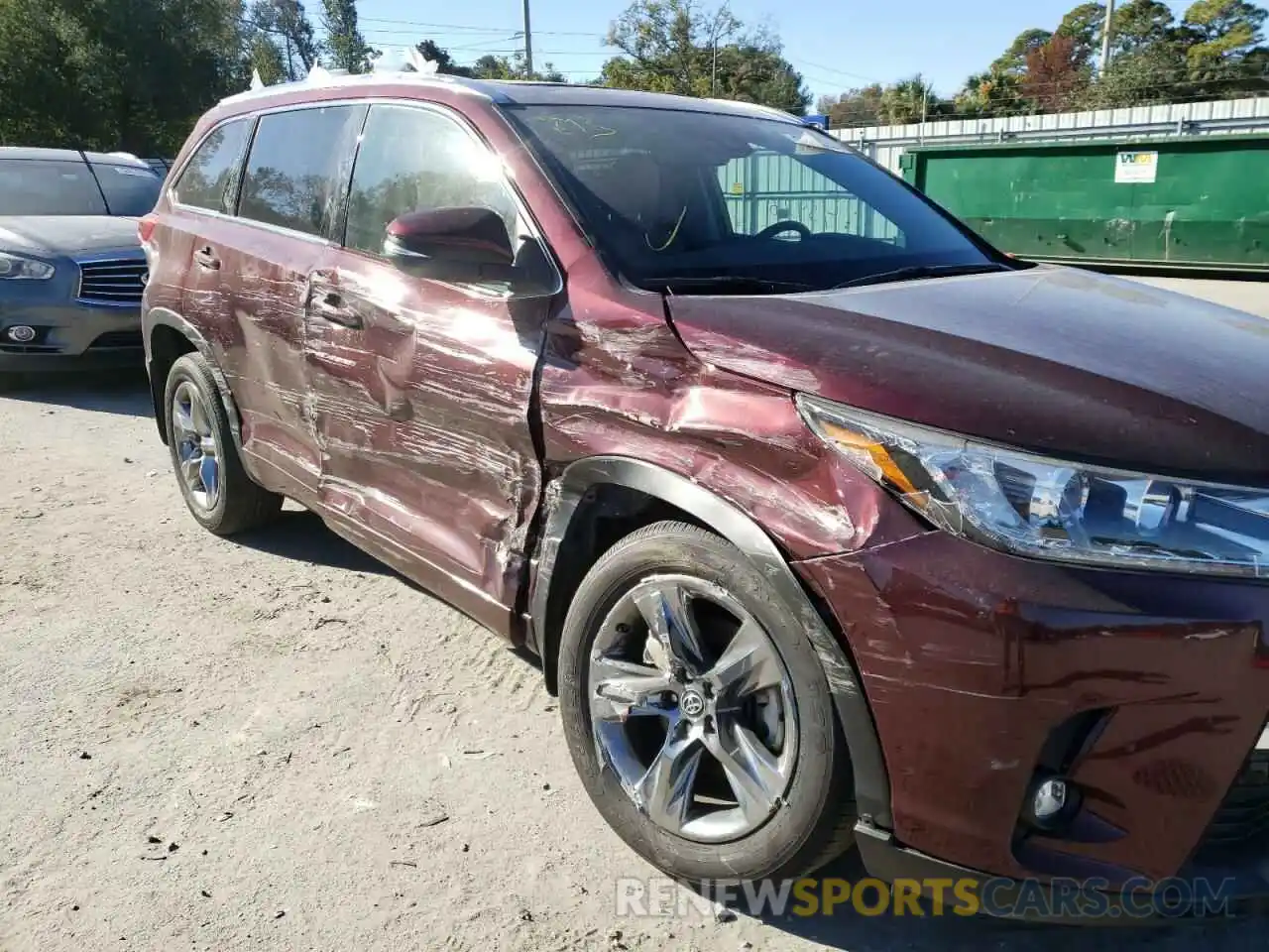 9 Photograph of a damaged car 5TDDZRFH4KS974363 TOYOTA HIGHLANDER 2019