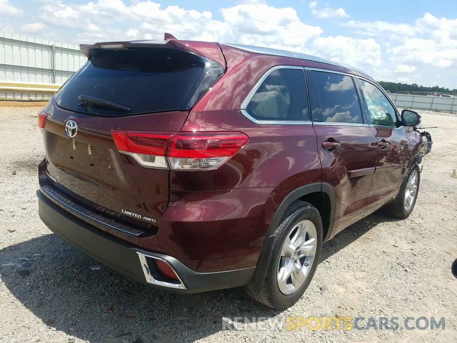 4 Фотография поврежденного автомобиля 5TDDZRFH5KS716207 TOYOTA HIGHLANDER 2019