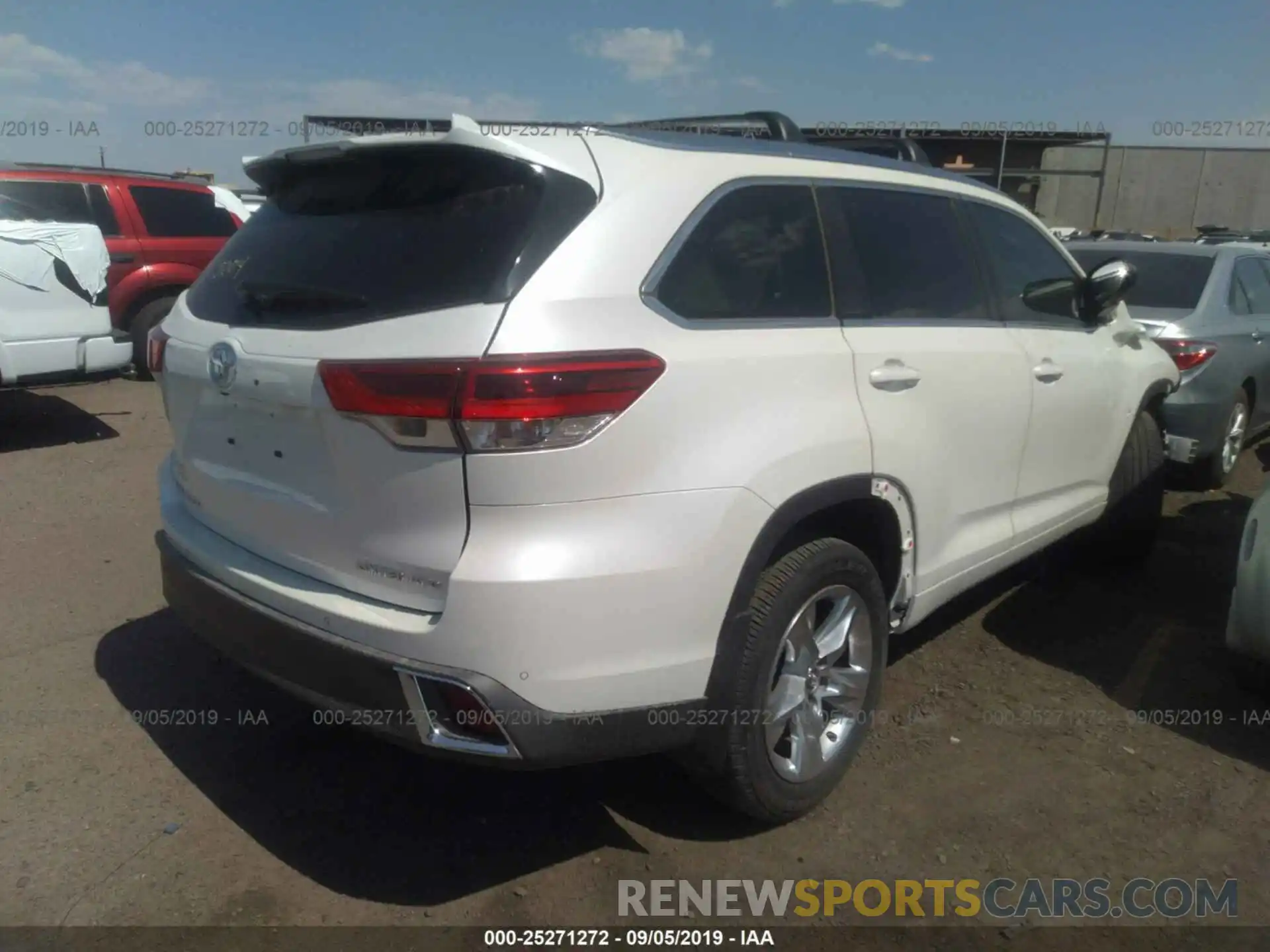 4 Фотография поврежденного автомобиля 5TDDZRFH5KS944529 TOYOTA HIGHLANDER 2019