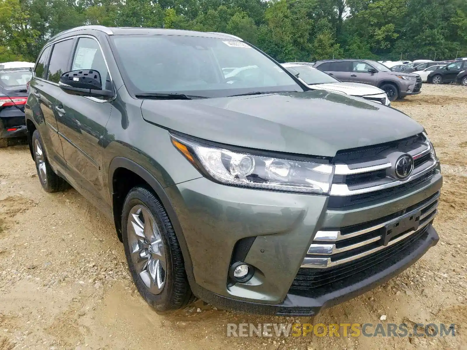 1 Photograph of a damaged car 5TDDZRFH5KS974968 TOYOTA HIGHLANDER 2019