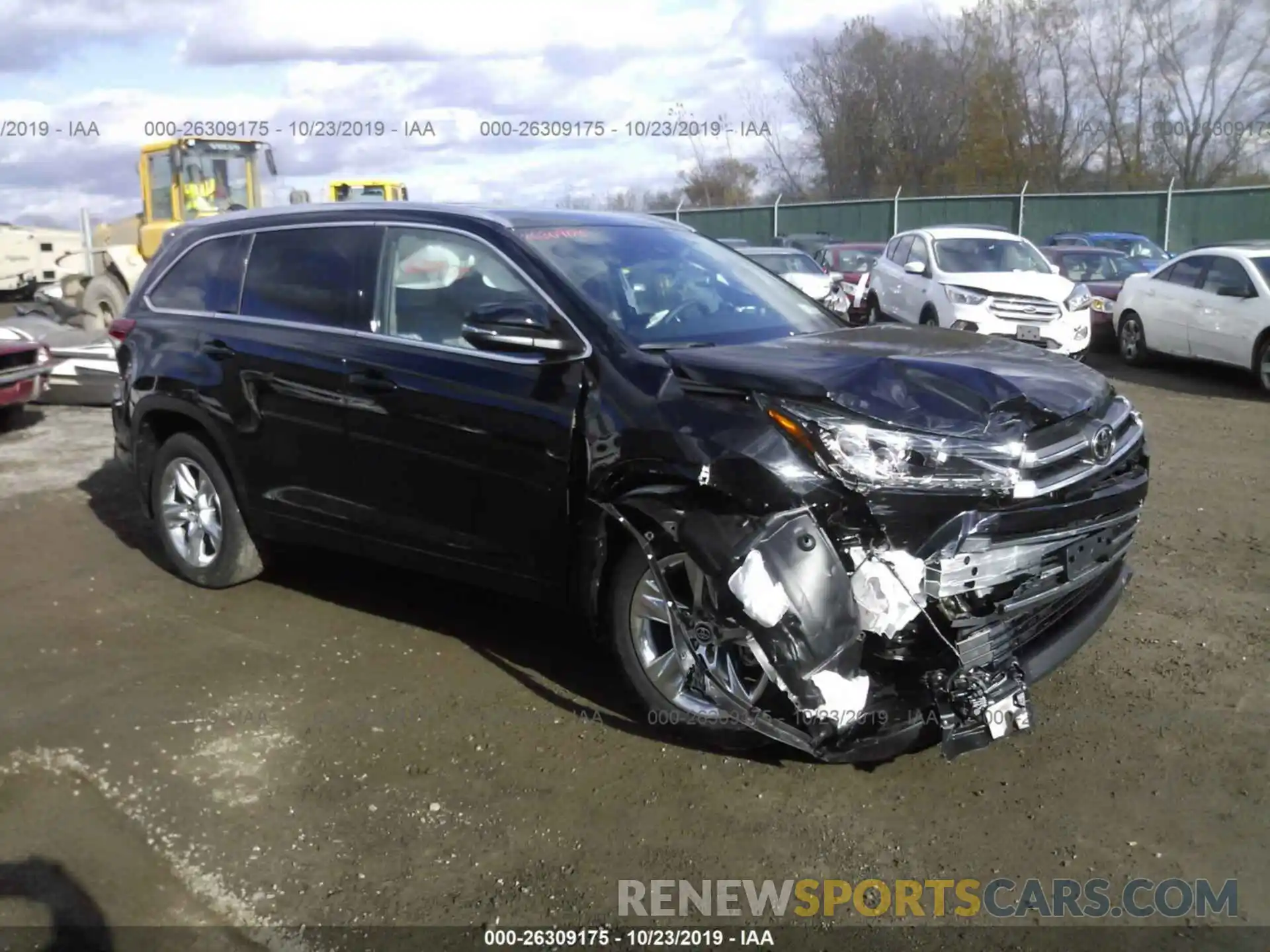 1 Photograph of a damaged car 5TDDZRFH6KS710299 TOYOTA HIGHLANDER 2019