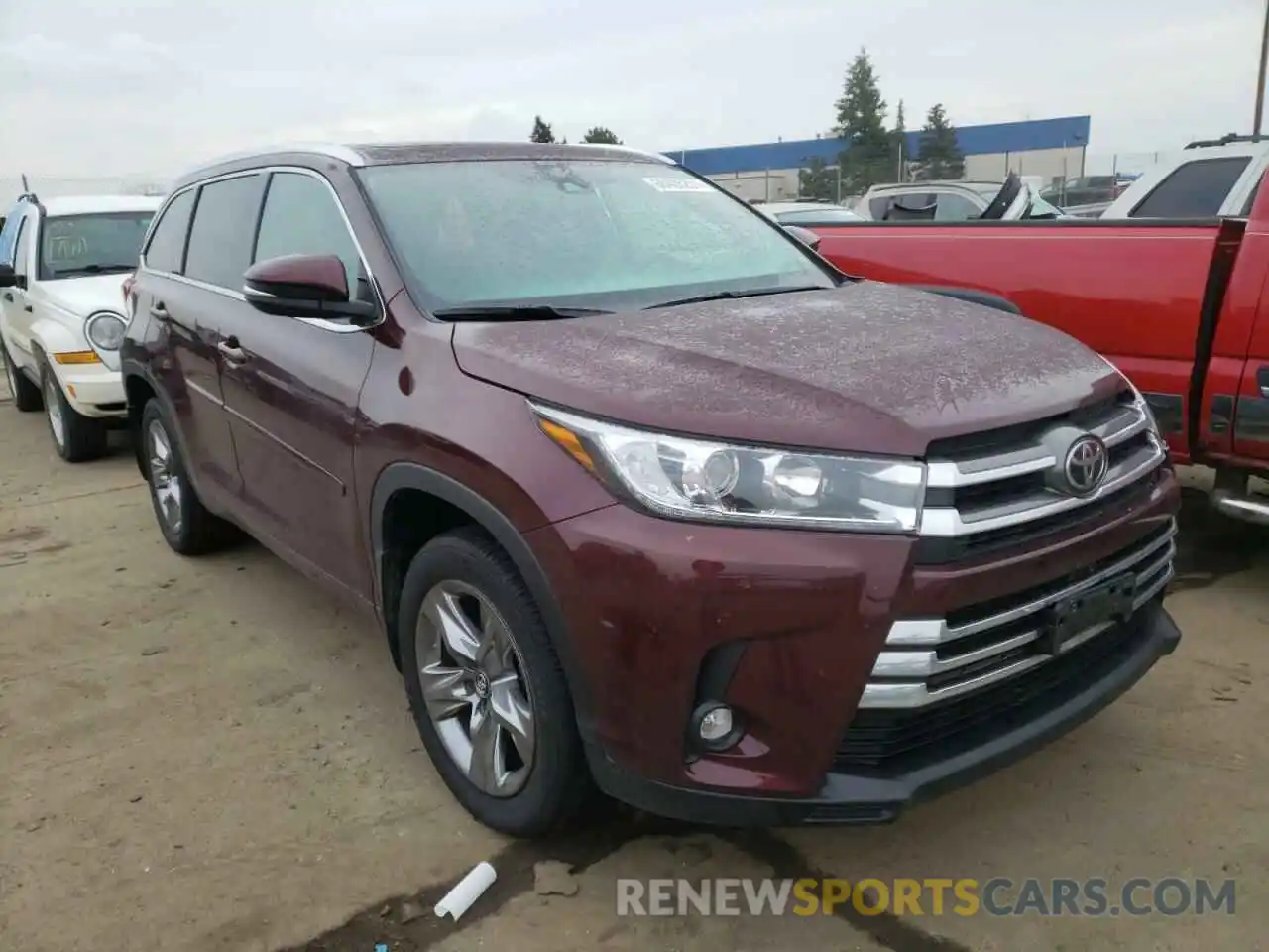 1 Photograph of a damaged car 5TDDZRFH6KS717463 TOYOTA HIGHLANDER 2019