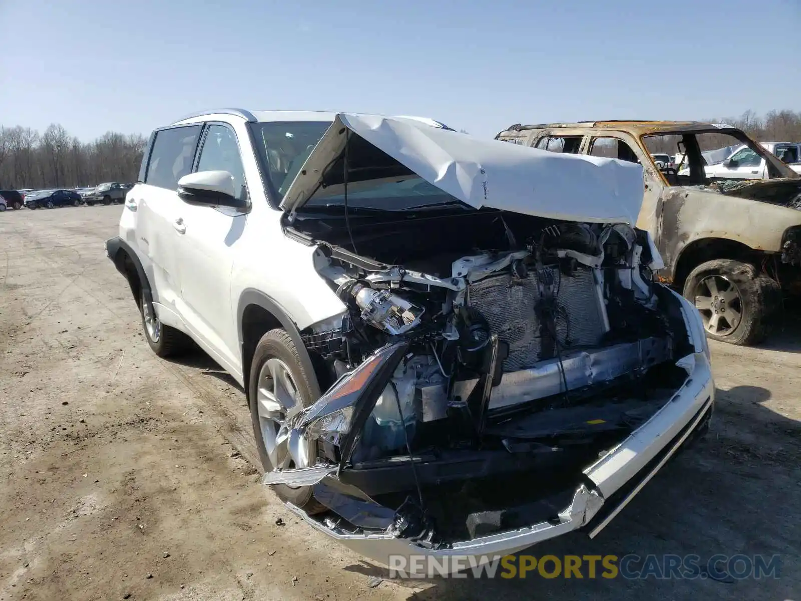 1 Photograph of a damaged car 5TDDZRFH6KS987275 TOYOTA HIGHLANDER 2019