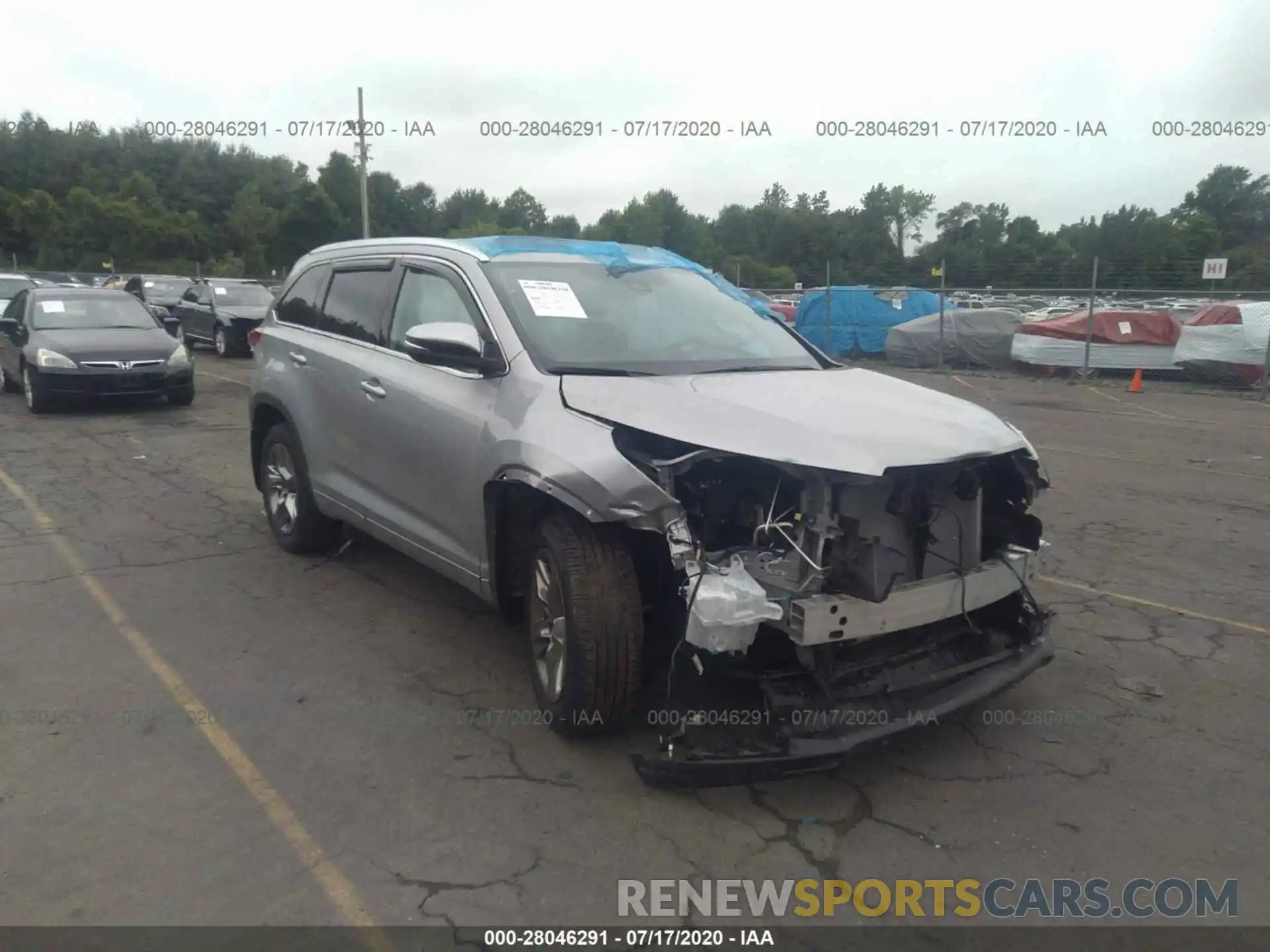 1 Photograph of a damaged car 5TDDZRFH6KS998549 TOYOTA HIGHLANDER 2019