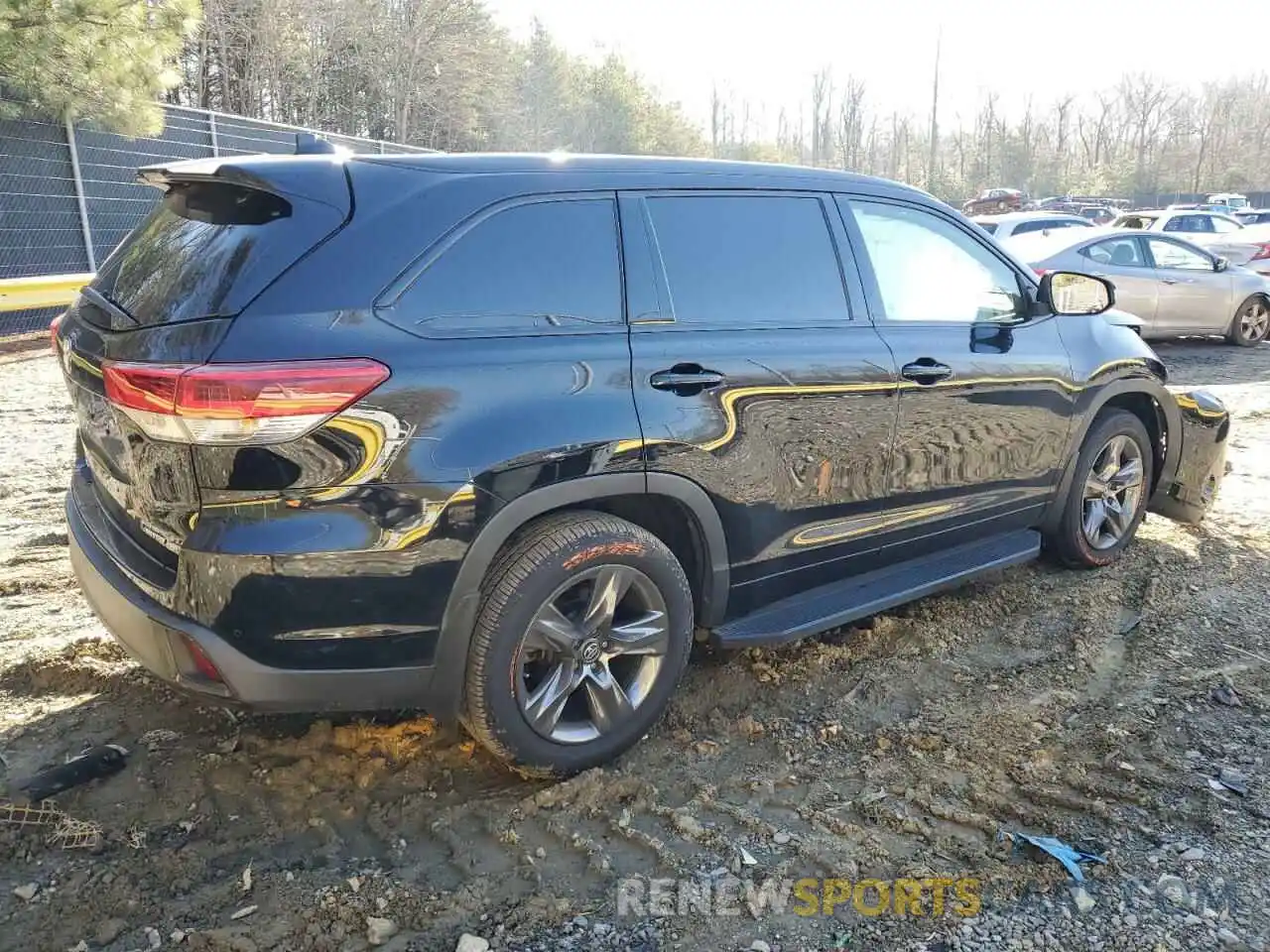 3 Фотография поврежденного автомобиля 5TDDZRFH7KS705872 TOYOTA HIGHLANDER 2019