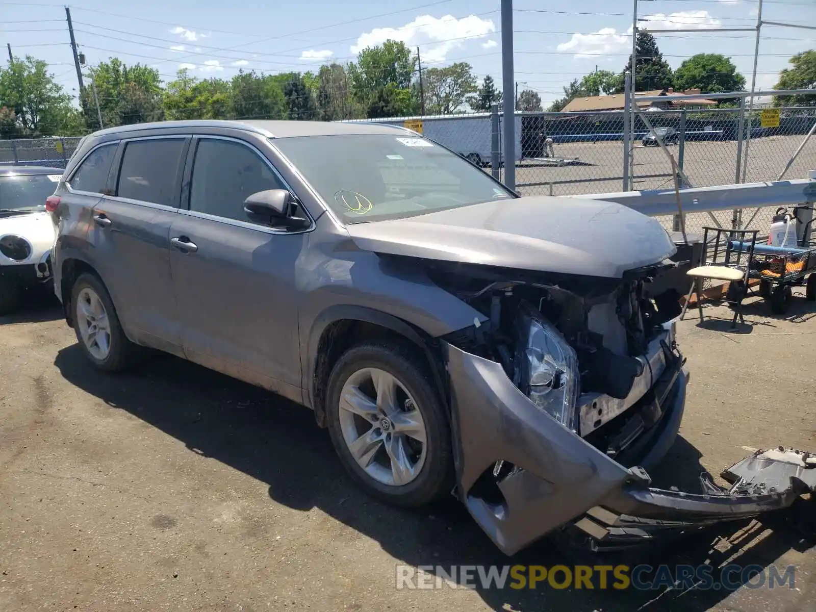 1 Photograph of a damaged car 5TDDZRFH7KS927280 TOYOTA HIGHLANDER 2019