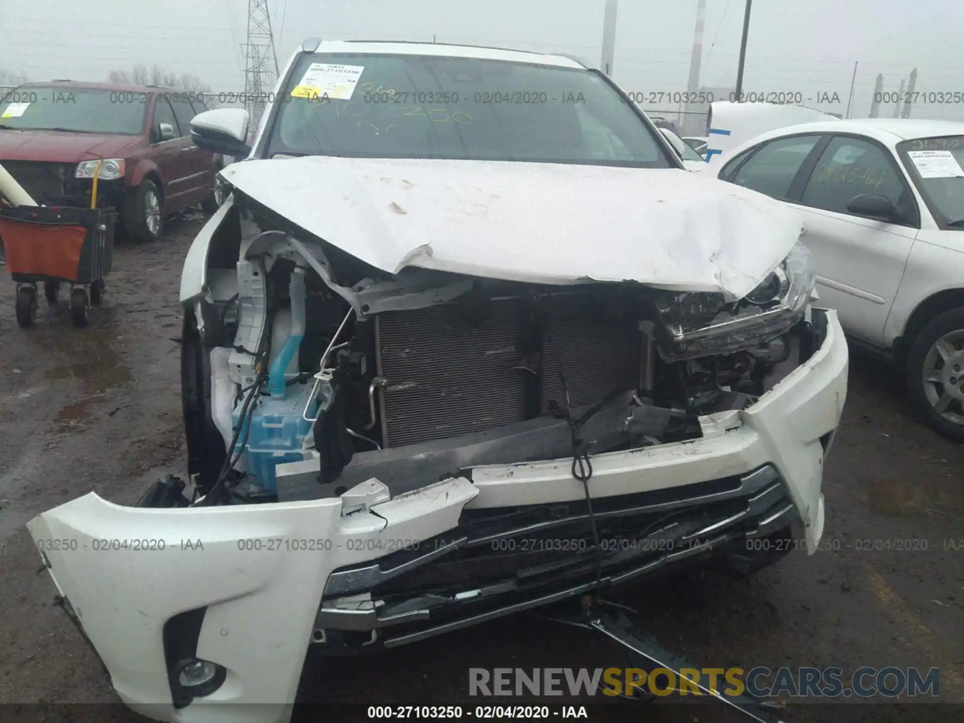 6 Photograph of a damaged car 5TDDZRFH7KS938344 TOYOTA HIGHLANDER 2019