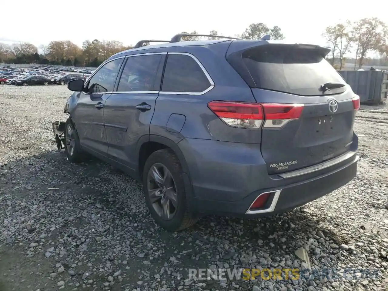 3 Photograph of a damaged car 5TDDZRFH7KS941941 TOYOTA HIGHLANDER 2019