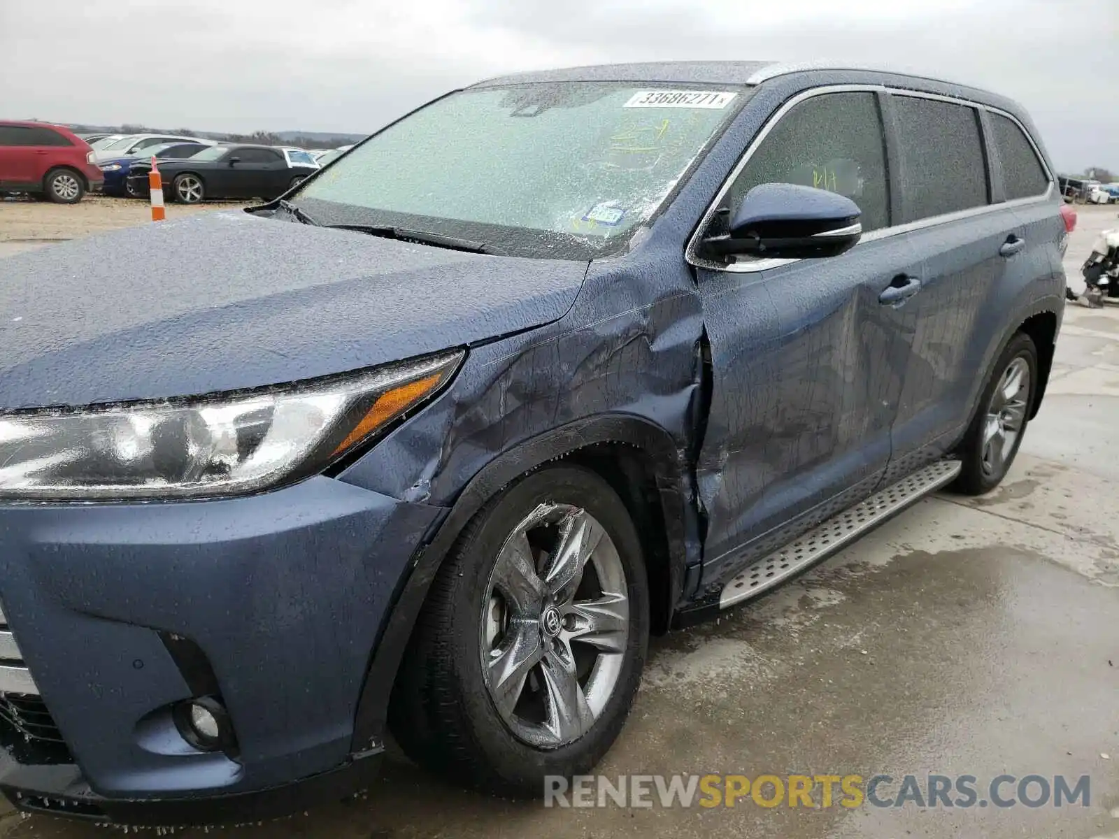 9 Photograph of a damaged car 5TDDZRFH7KS951336 TOYOTA HIGHLANDER 2019