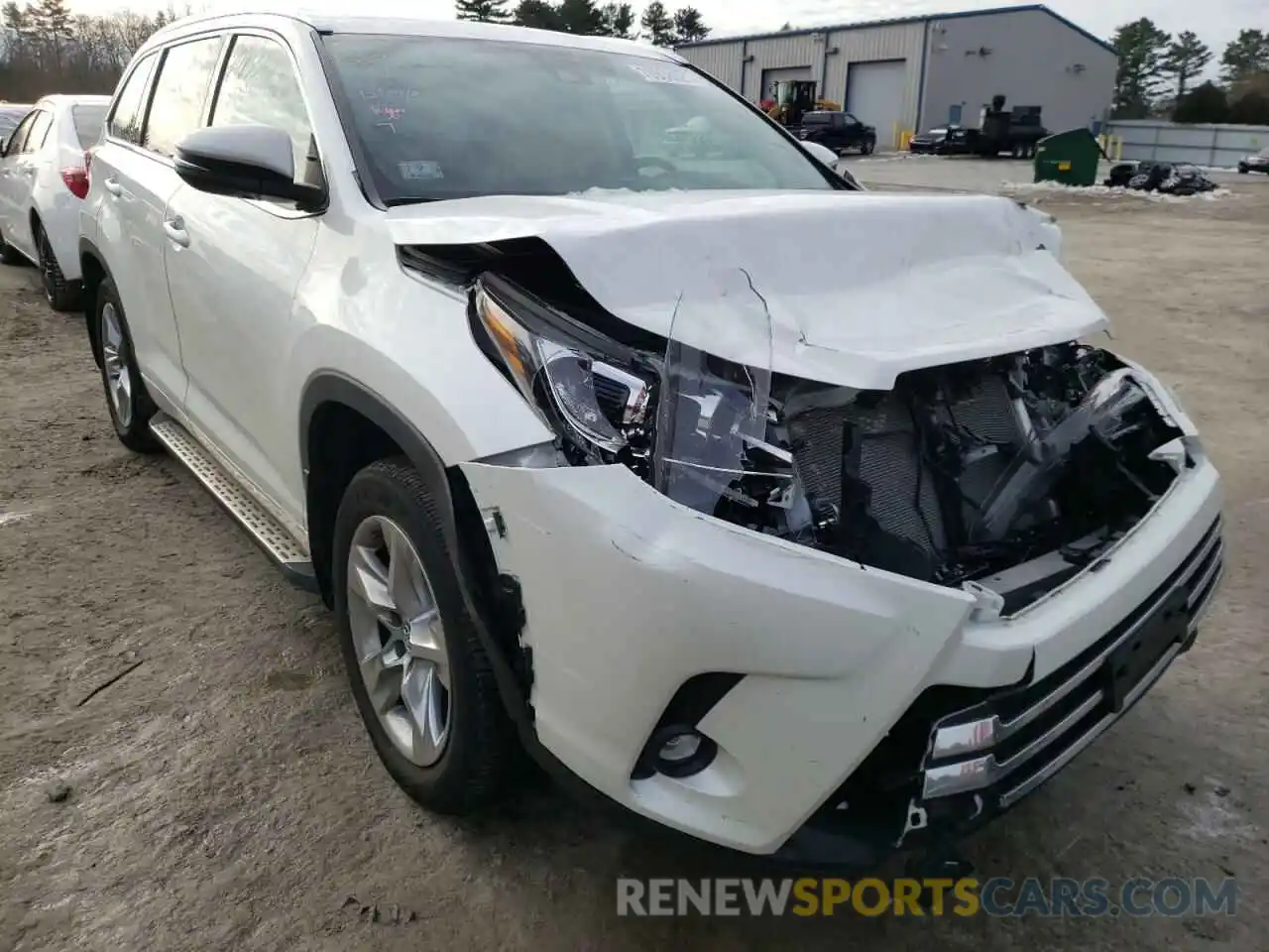 1 Photograph of a damaged car 5TDDZRFH7KS959405 TOYOTA HIGHLANDER 2019