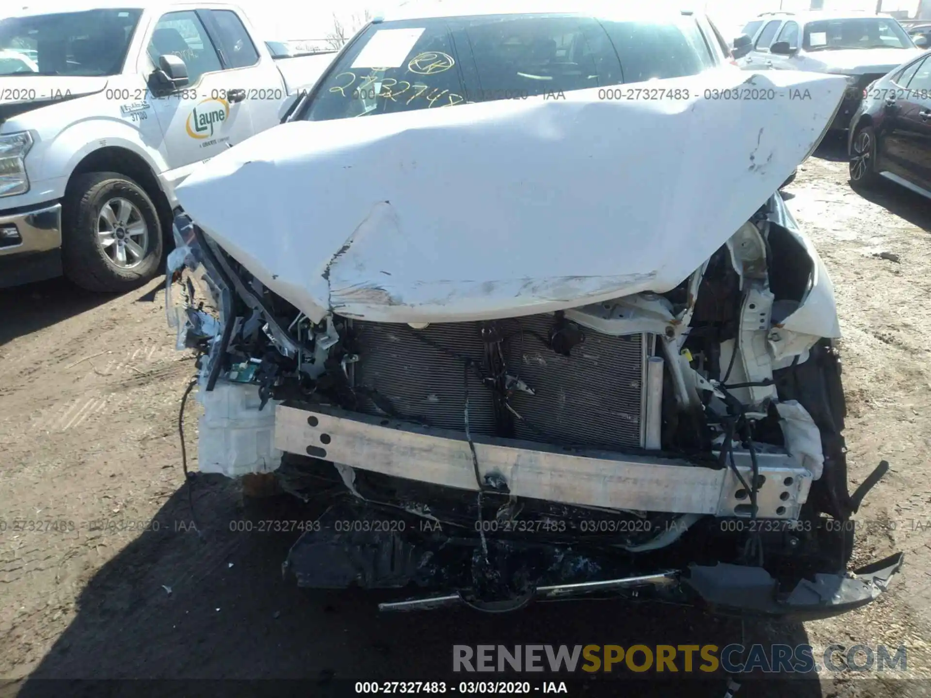 6 Photograph of a damaged car 5TDDZRFH7KS981761 TOYOTA HIGHLANDER 2019