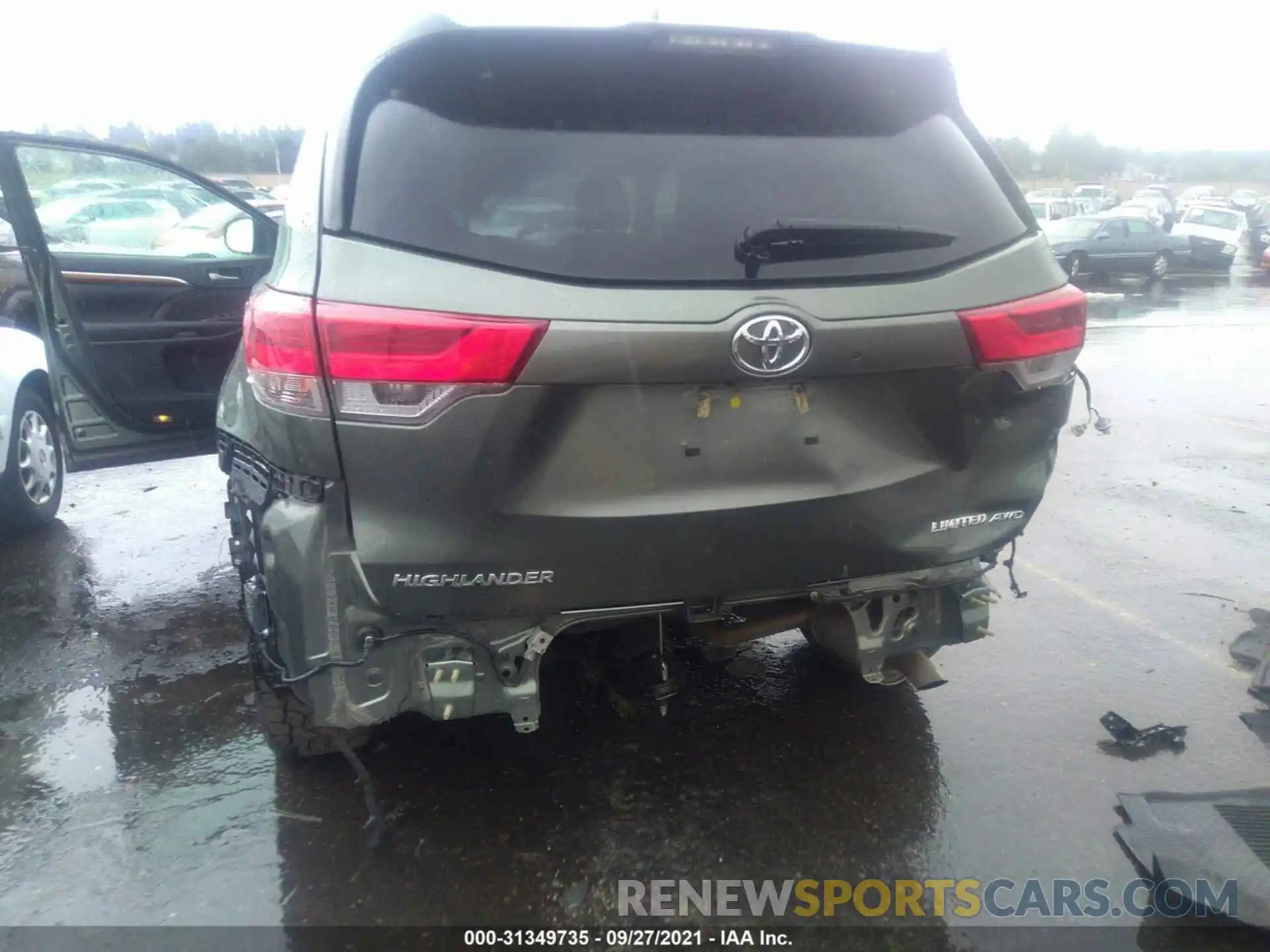 6 Photograph of a damaged car 5TDDZRFH7KS991643 TOYOTA HIGHLANDER 2019