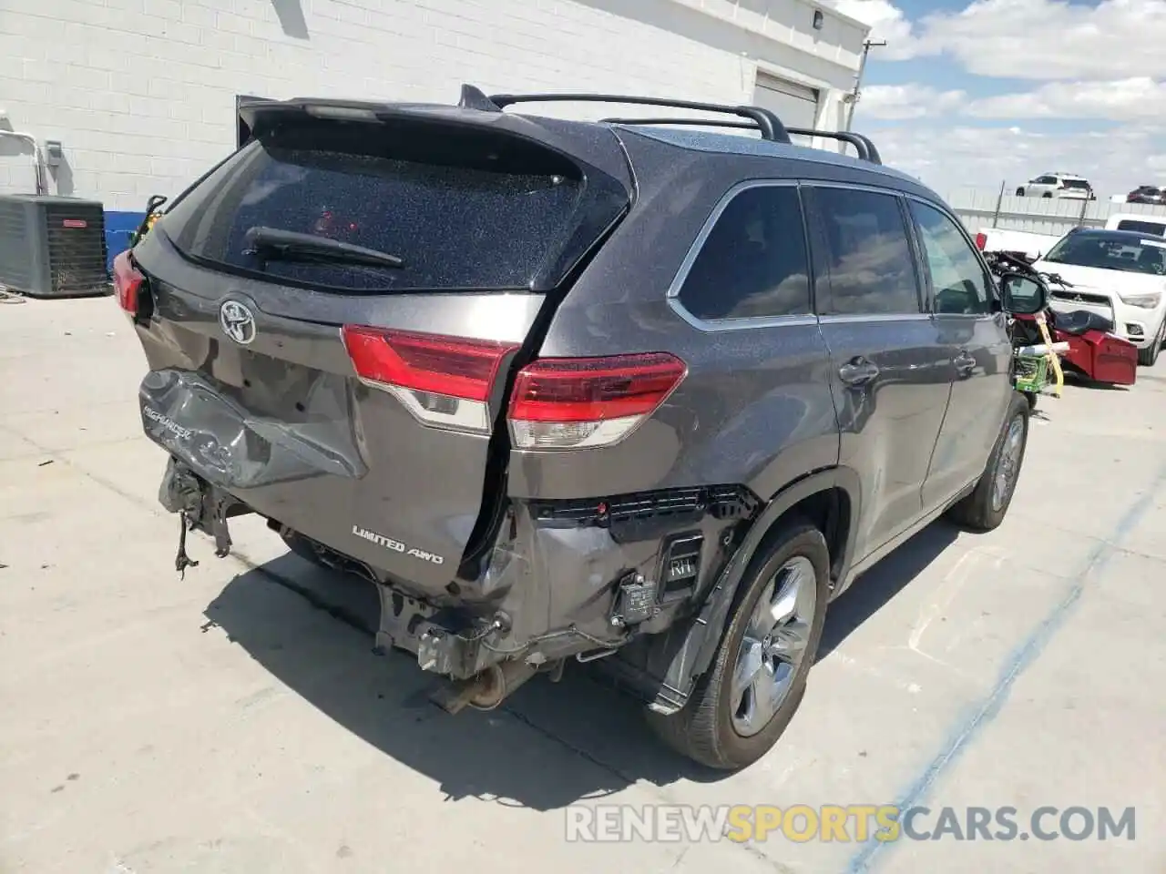 4 Фотография поврежденного автомобиля 5TDDZRFH8KS938837 TOYOTA HIGHLANDER 2019