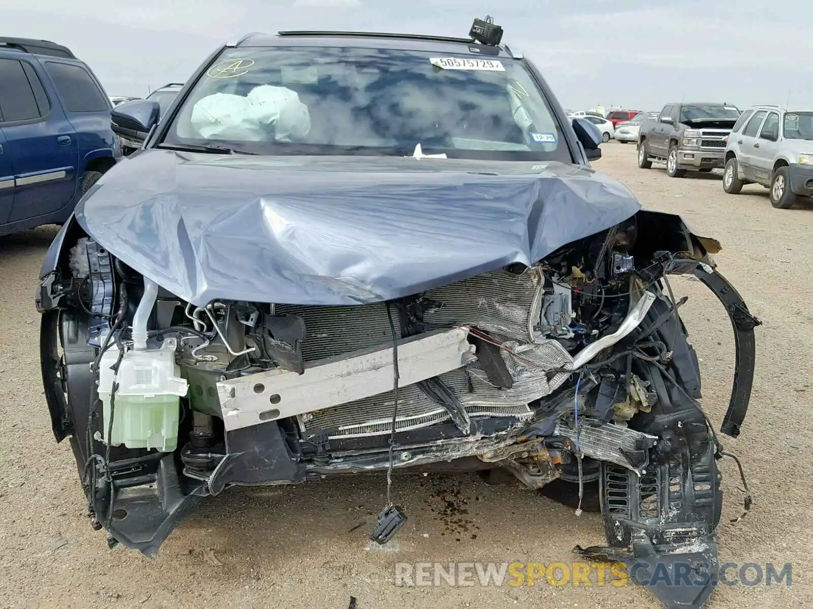 9 Photograph of a damaged car 5TDDZRFH8KS942645 TOYOTA HIGHLANDER 2019