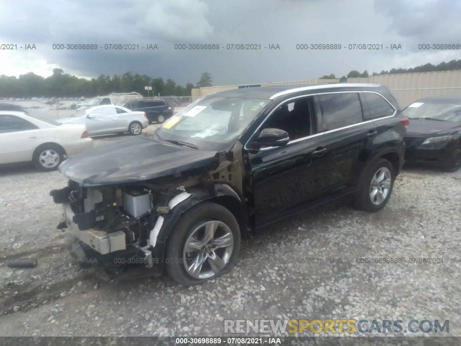 2 Photograph of a damaged car 5TDDZRFH8KS955024 TOYOTA HIGHLANDER 2019