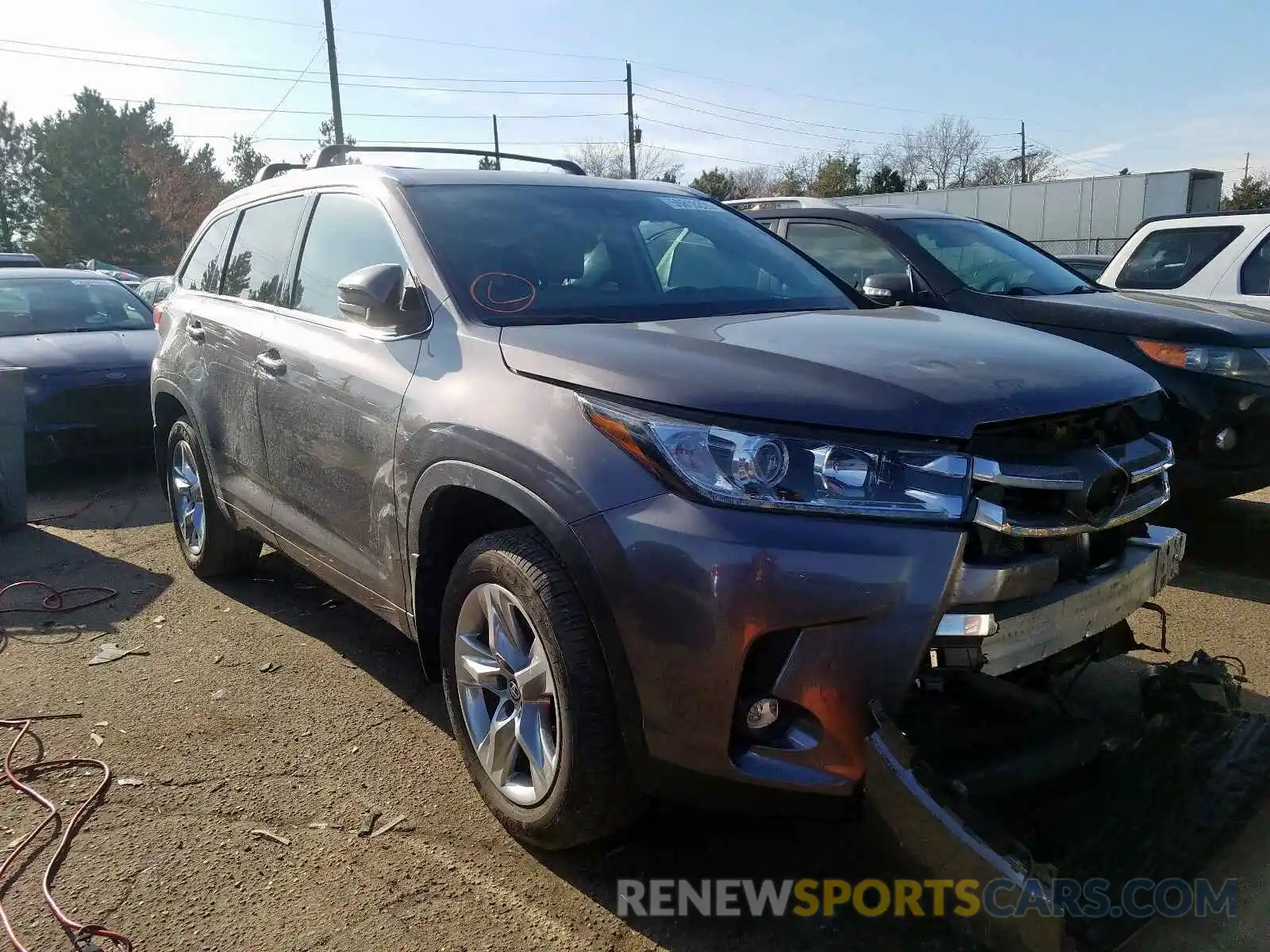 1 Photograph of a damaged car 5TDDZRFH8KS972230 TOYOTA HIGHLANDER 2019