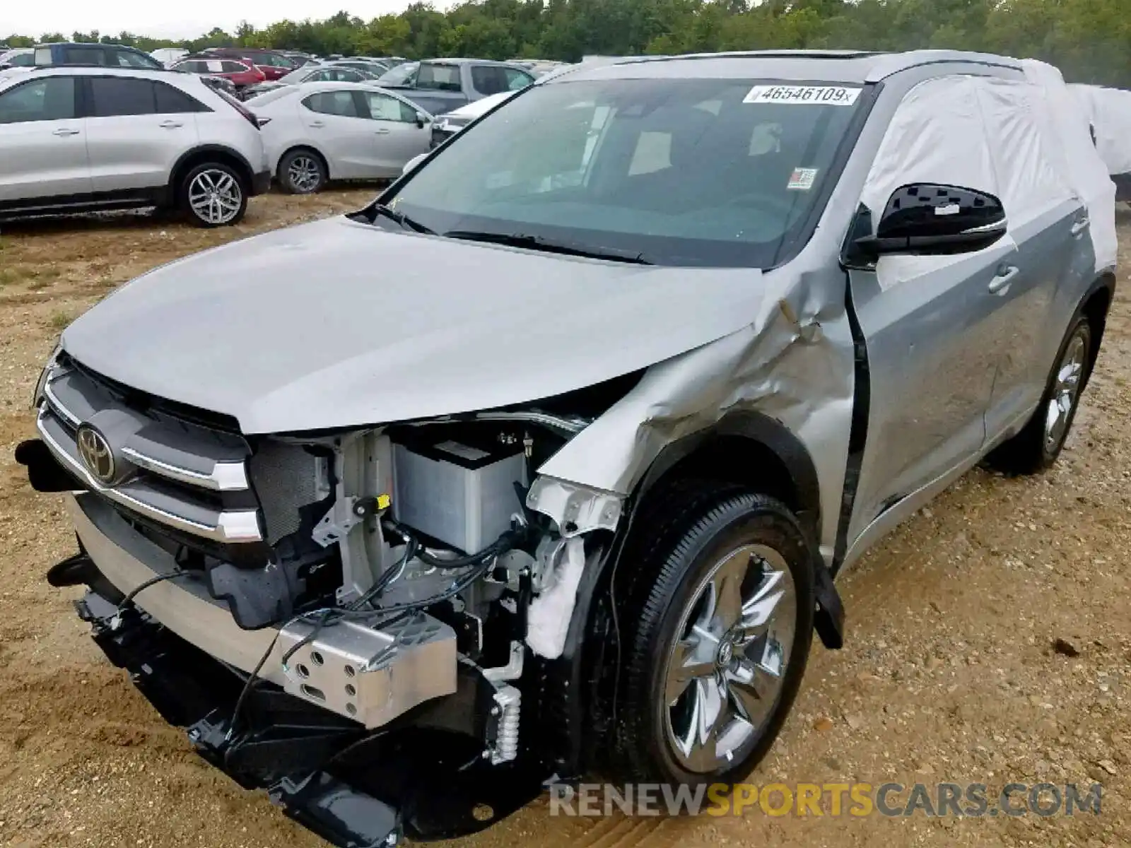 2 Photograph of a damaged car 5TDDZRFH8KS980201 TOYOTA HIGHLANDER 2019