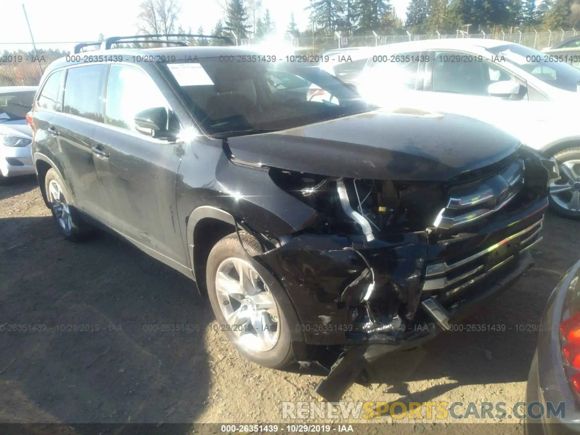 1 Photograph of a damaged car 5TDDZRFH8KS985737 TOYOTA HIGHLANDER 2019