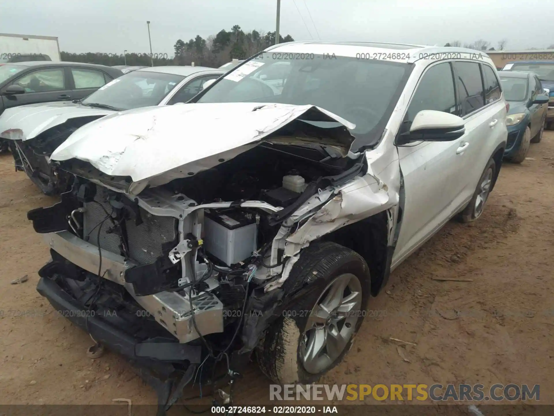 2 Photograph of a damaged car 5TDDZRFH8KS987701 TOYOTA HIGHLANDER 2019