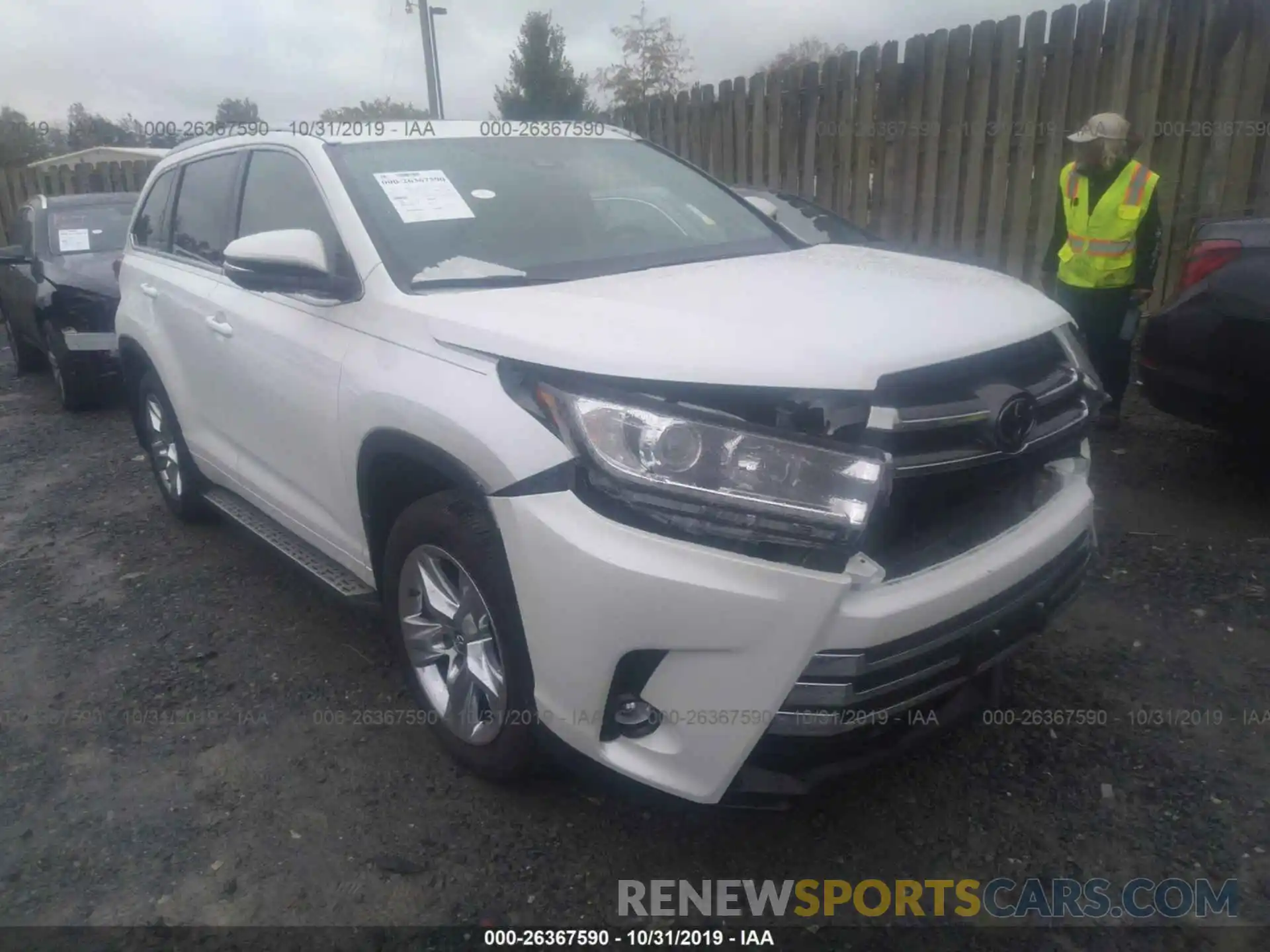 1 Photograph of a damaged car 5TDDZRFH8KS992543 TOYOTA HIGHLANDER 2019