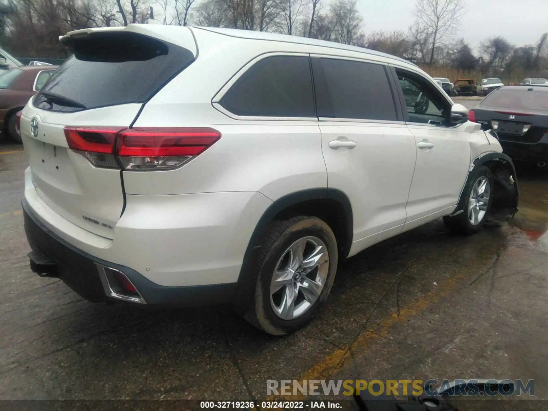 4 Фотография поврежденного автомобиля 5TDDZRFH8KS995779 TOYOTA HIGHLANDER 2019