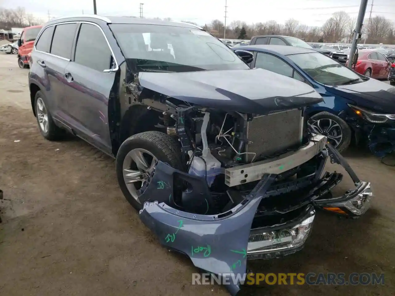 1 Photograph of a damaged car 5TDDZRFH9KS719451 TOYOTA HIGHLANDER 2019