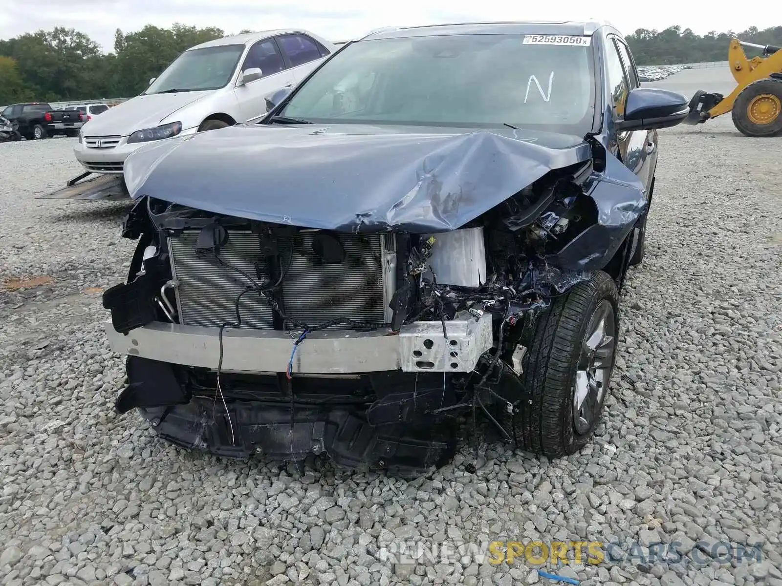 9 Photograph of a damaged car 5TDDZRFH9KS731874 TOYOTA HIGHLANDER 2019