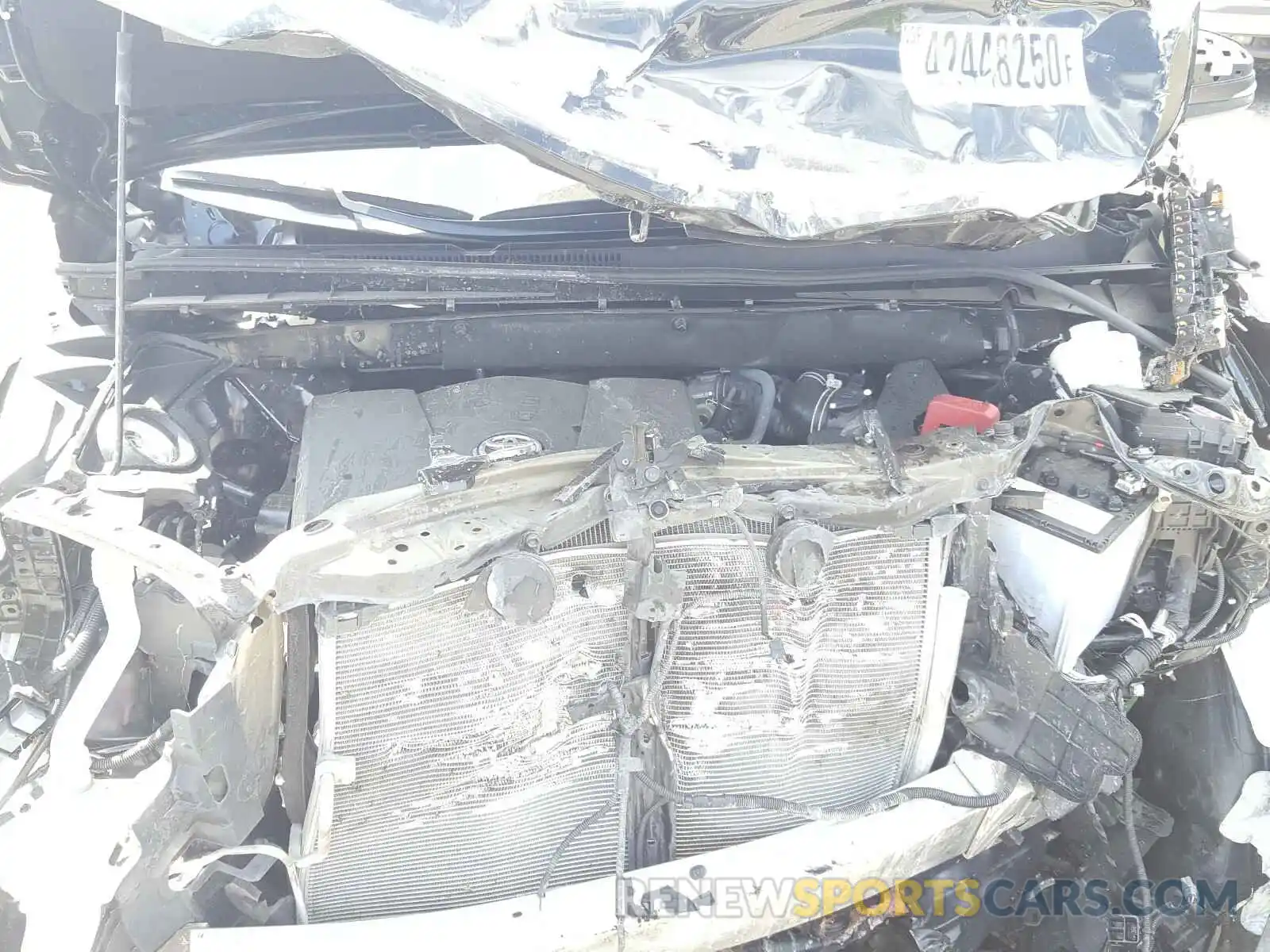 7 Photograph of a damaged car 5TDDZRFH9KS932237 TOYOTA HIGHLANDER 2019