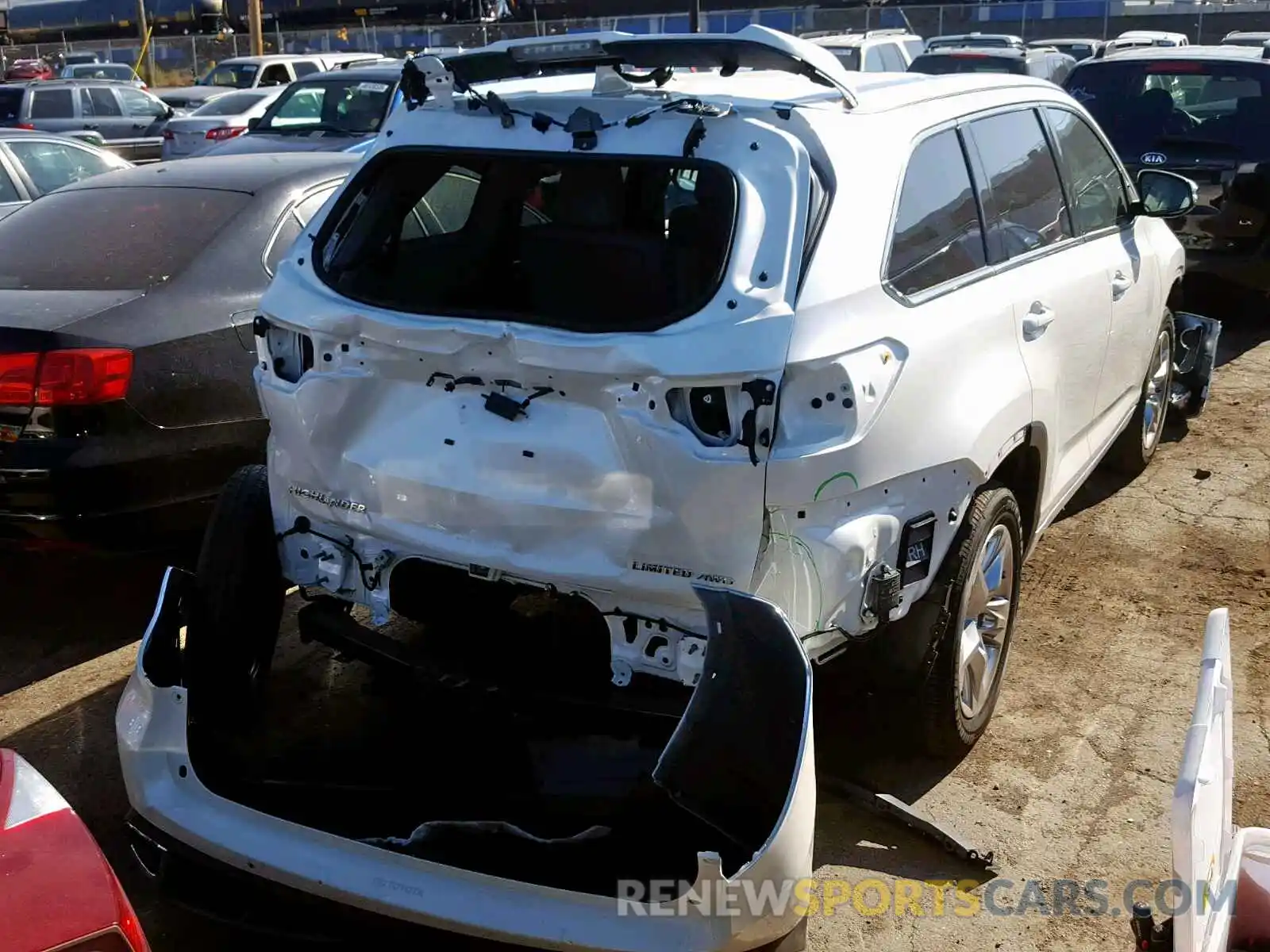 4 Фотография поврежденного автомобиля 5TDDZRFH9KS999162 TOYOTA HIGHLANDER 2019