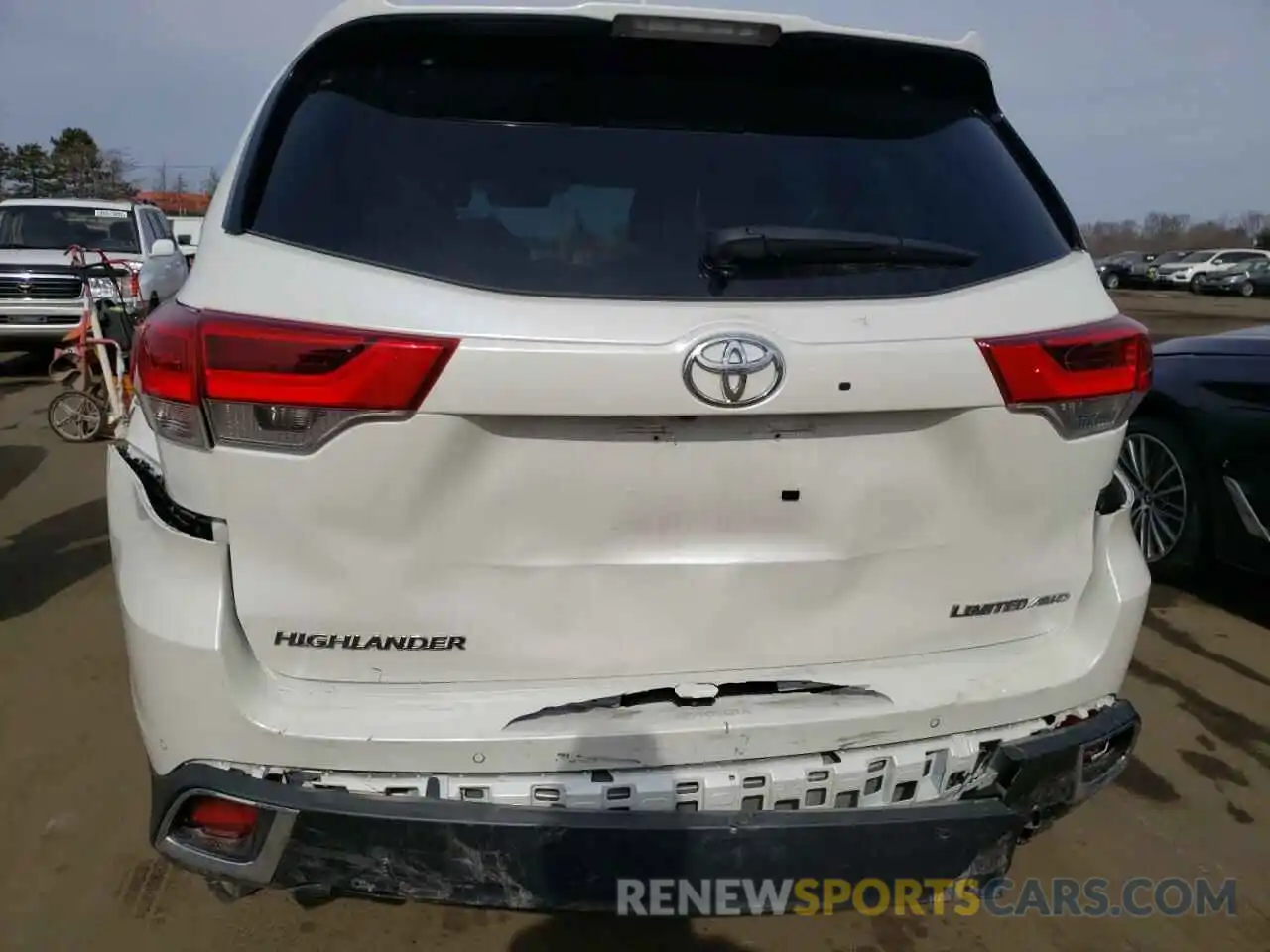 9 Фотография поврежденного автомобиля 5TDDZRFHXKS709592 TOYOTA HIGHLANDER 2019