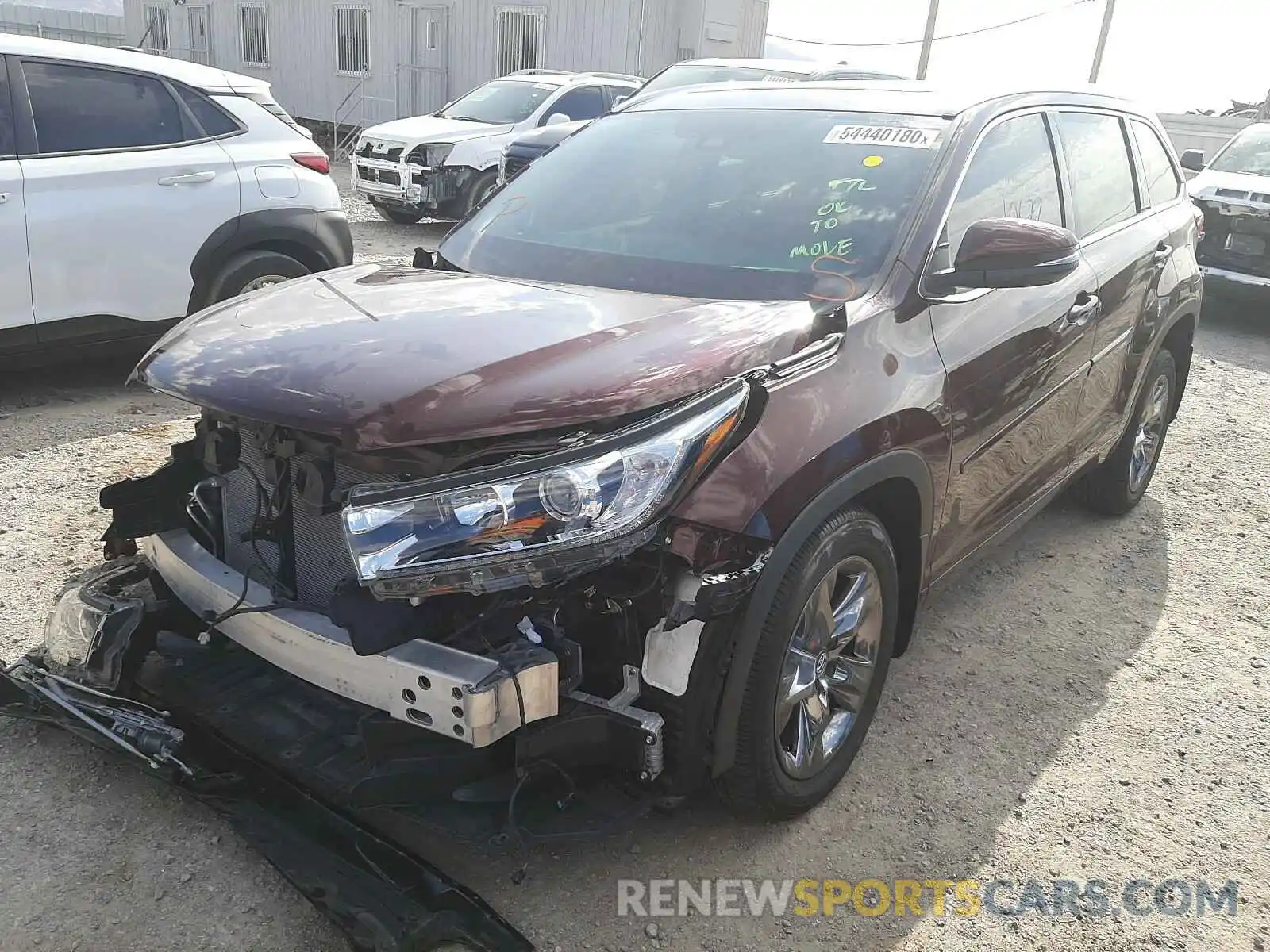 2 Photograph of a damaged car 5TDDZRFHXKS712136 TOYOTA HIGHLANDER 2019