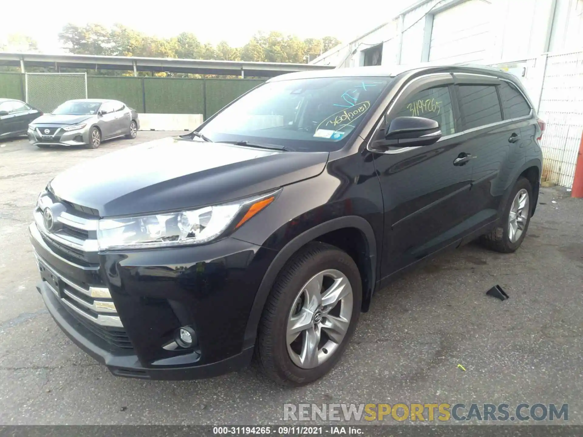 2 Photograph of a damaged car 5TDDZRFHXKS722925 TOYOTA HIGHLANDER 2019