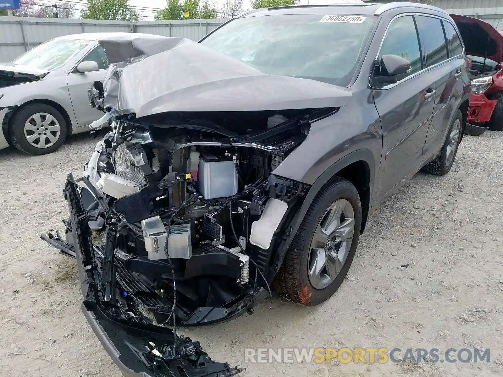 2 Photograph of a damaged car 5TDDZRFHXKS730863 TOYOTA HIGHLANDER 2019