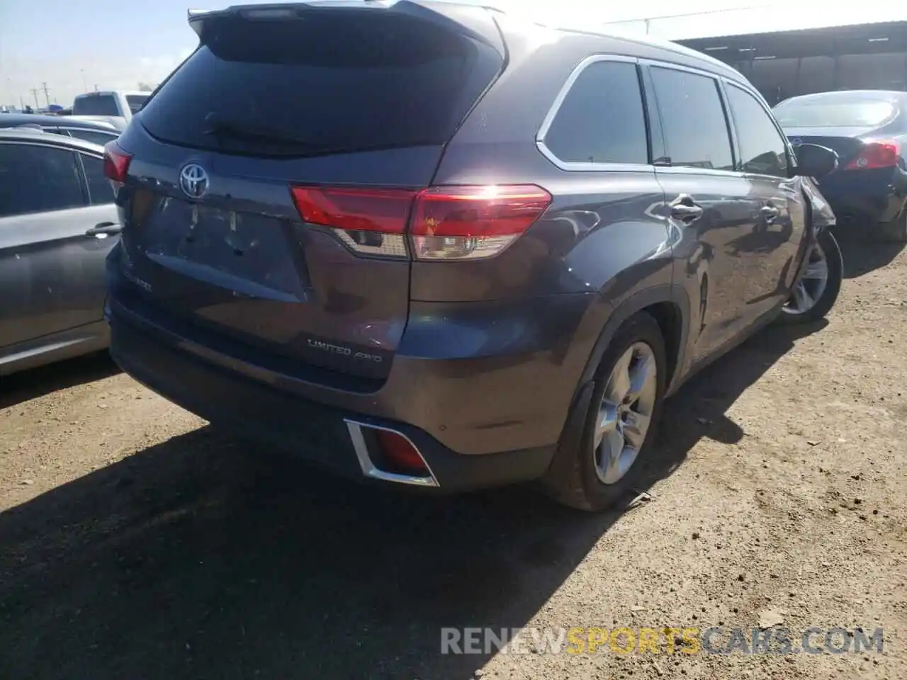 4 Фотография поврежденного автомобиля 5TDDZRFHXKS747758 TOYOTA HIGHLANDER 2019