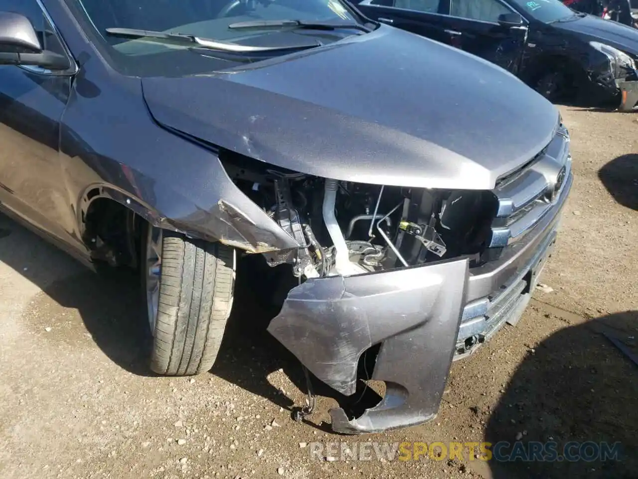 9 Photograph of a damaged car 5TDDZRFHXKS747758 TOYOTA HIGHLANDER 2019